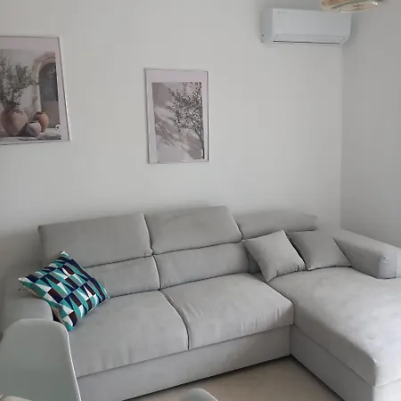 Ika 2 شقة Kruševo