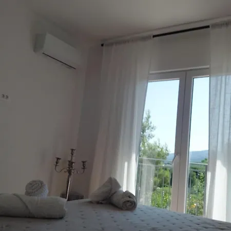 Ika 2 דירה Kruševo